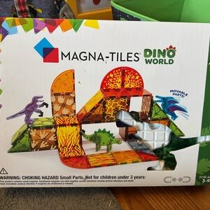 Dino World Building Set - Vibrant Colors